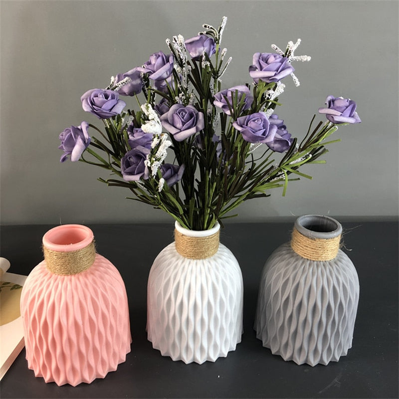 Modern Traditional Ceramic Vase 