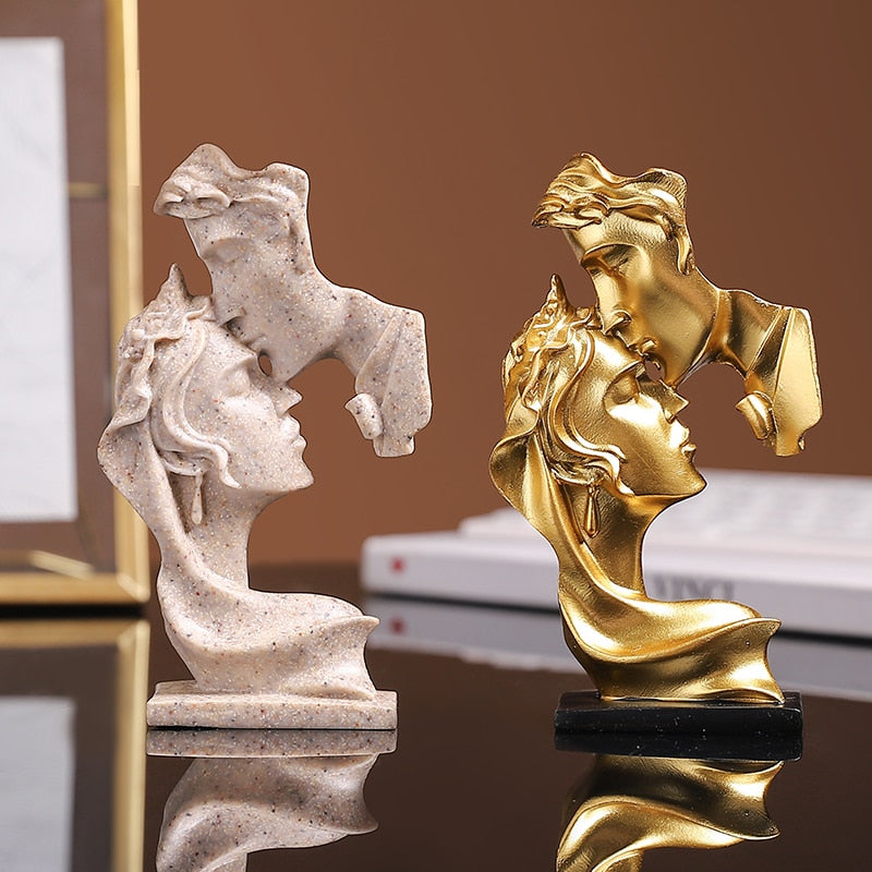 Artistic Figurine for Couple