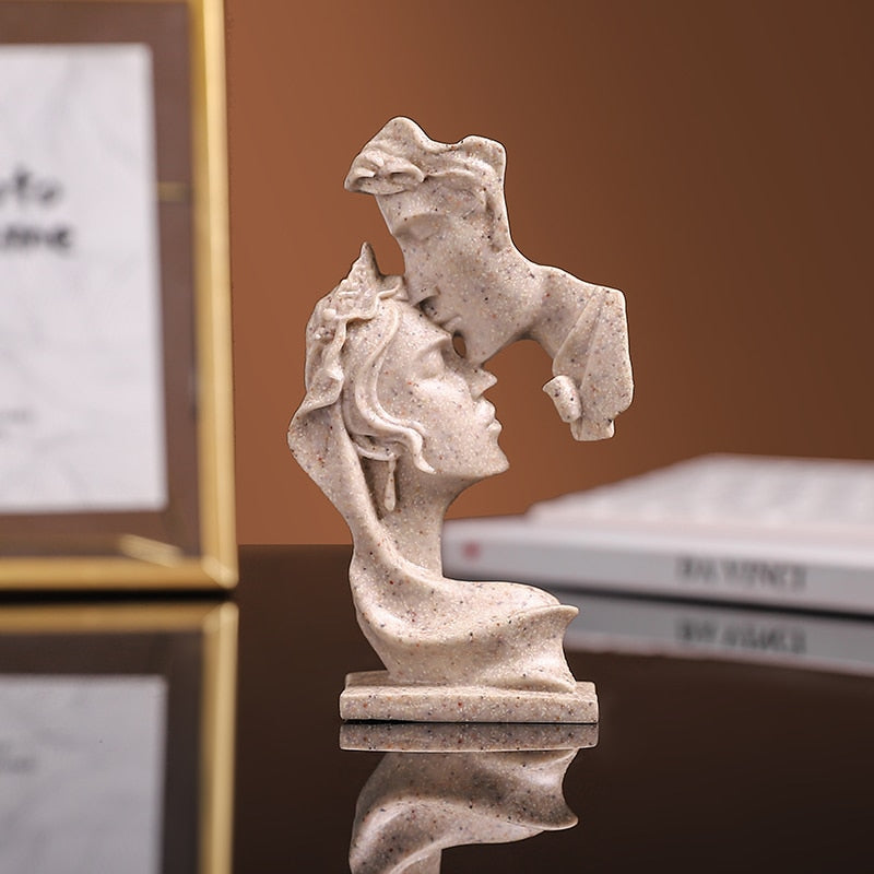 Artistic Figurine for Couple